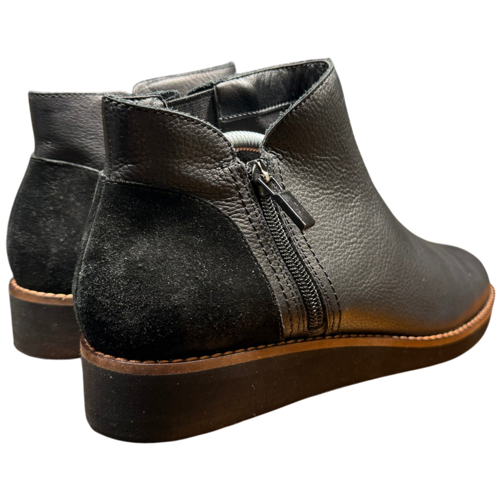 SOFTWALK Wesley Women 7.5M Black Leather Suede Ankle Boots Inside Asymmetric Zip - Picture 5 of 13